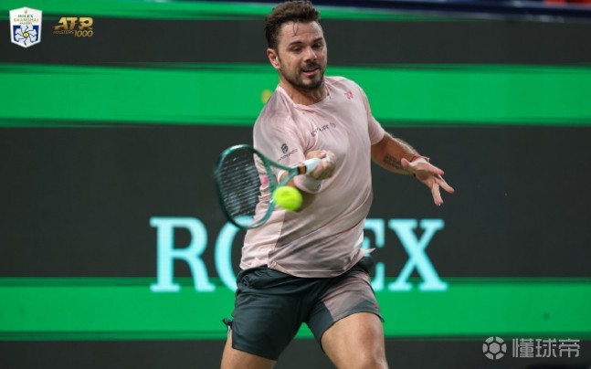 日本网球队力克意大利网球队，瓦林卡绝境逆转