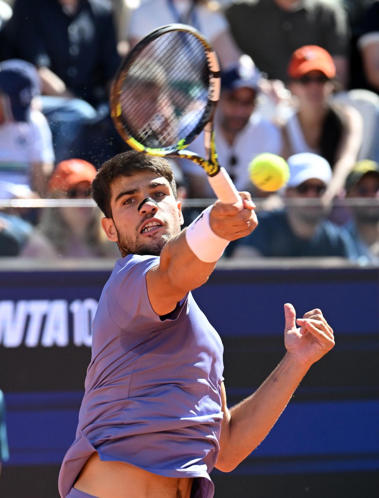 开云体育平台APP-包含世界网球队绝地反击意大利网球队，阿尔卡拉斯送出助攻的词条