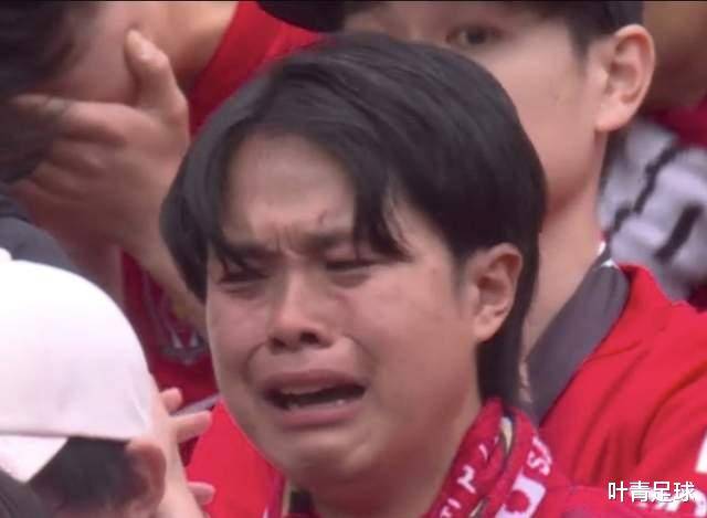 世界杯选手赛后落泪,背后故事感人 世界杯选手赛后落泪,背后故事感人