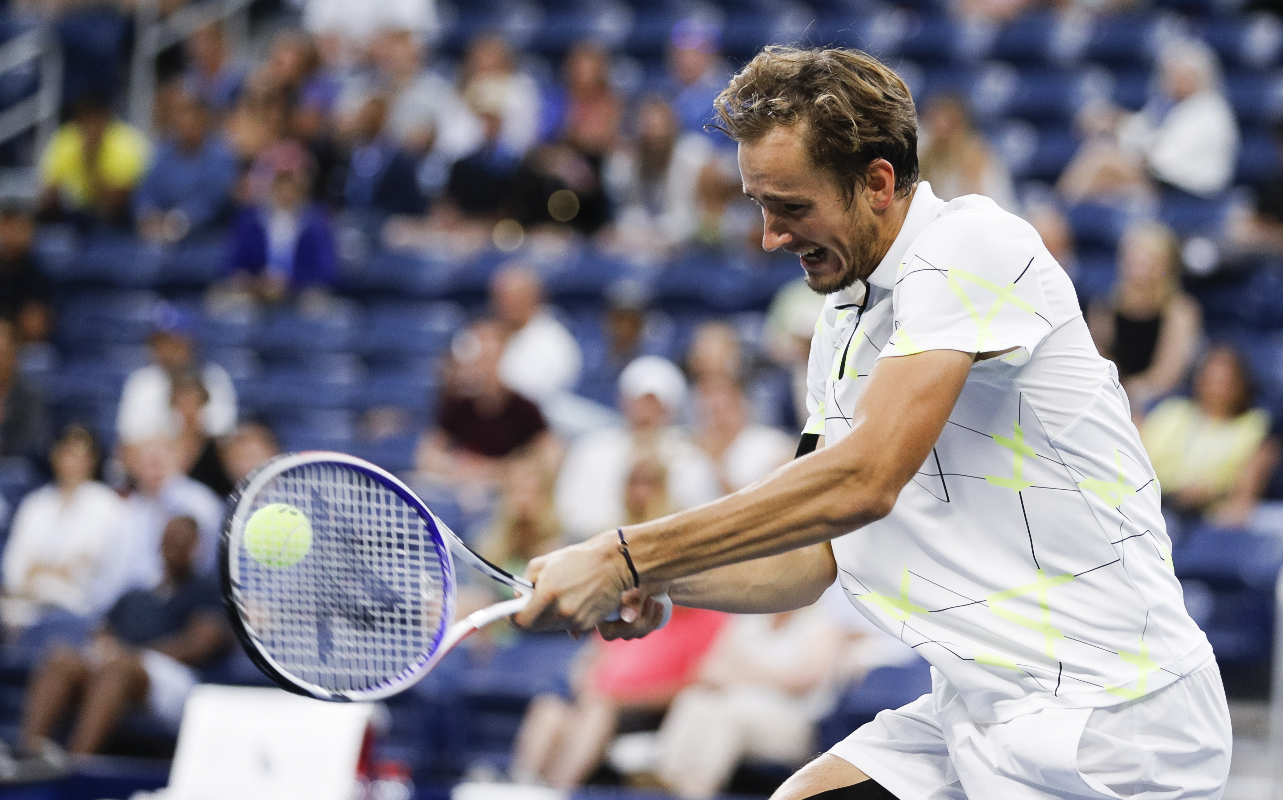 开云体育登录-戴维斯杯绝杀美网，梅德韦杰夫扛起全队