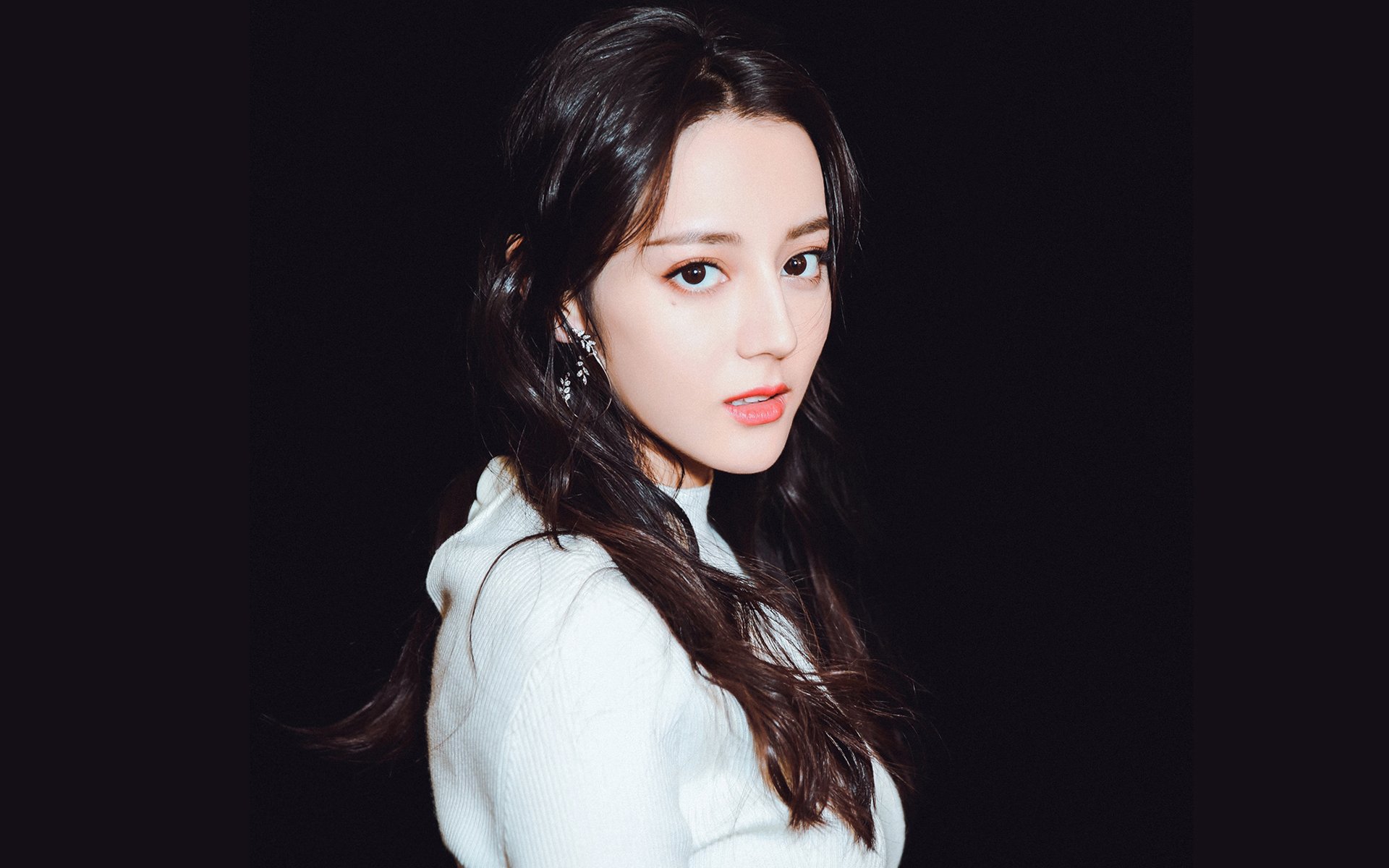 从费城到汾河,当恩比德戴上山西队徽,一场硬与软的终极碰撞