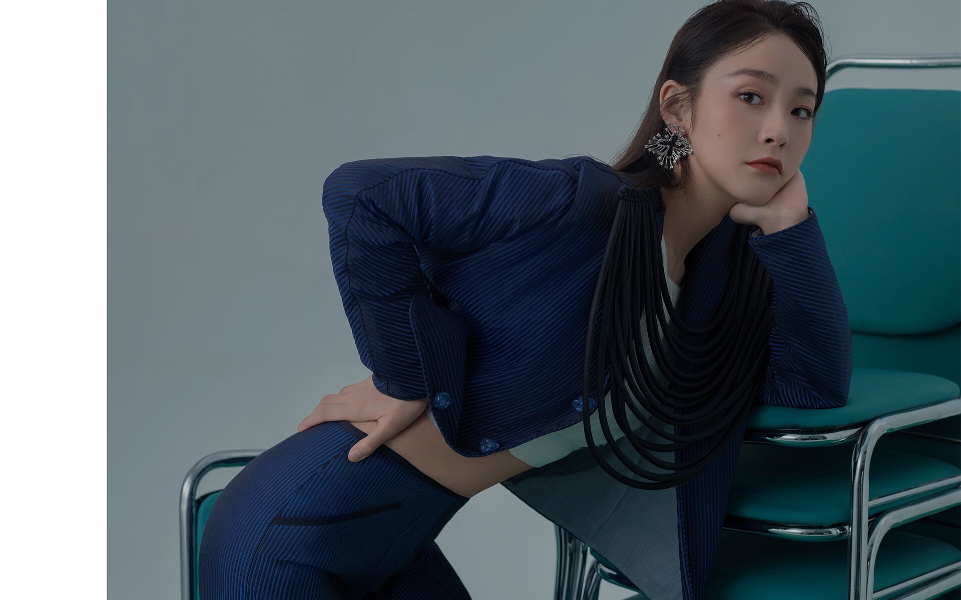 意甲焦点战之夜与库里的三分雨,当绿茵场遇见篮球馆,今夜舞台只属于大心脏