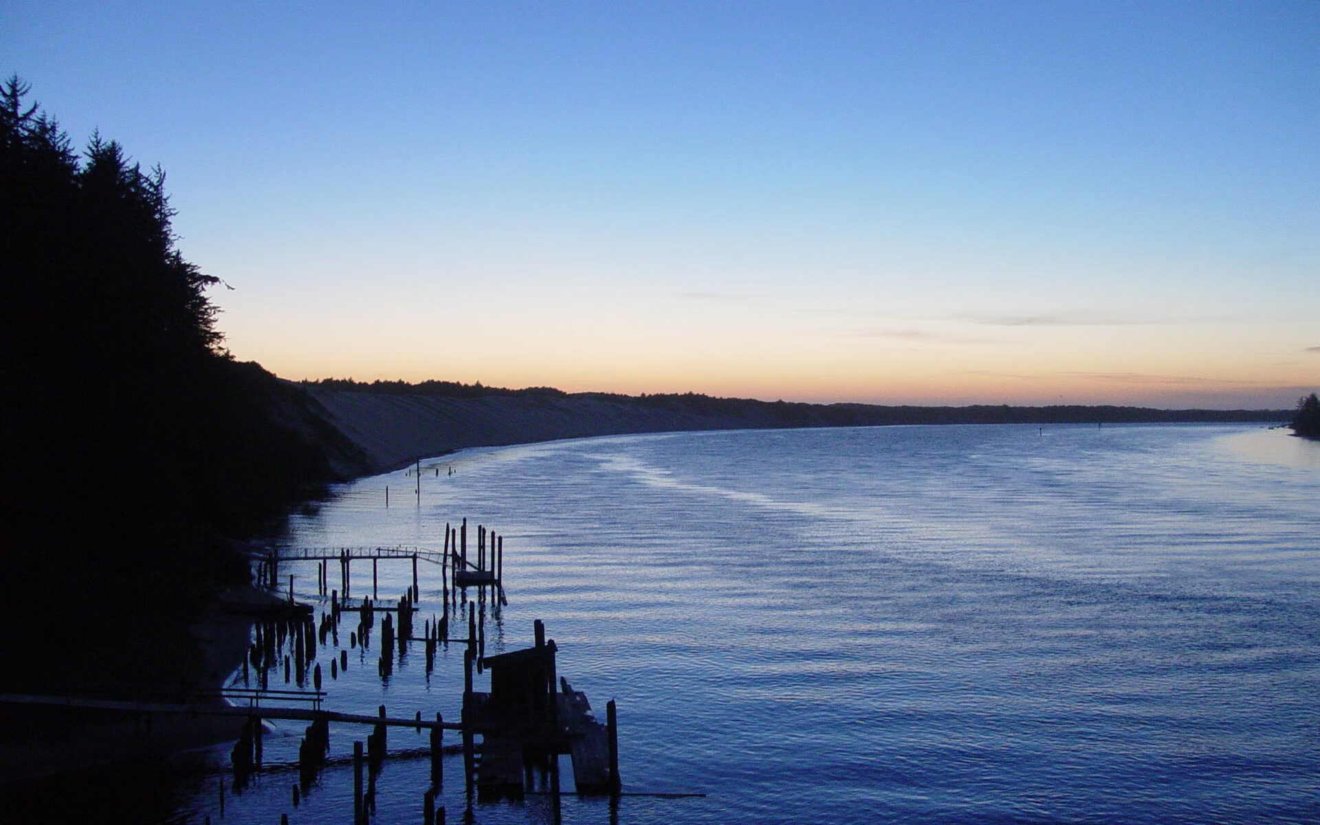 勇士强压京都，塔图姆在伯纳乌接管比赛