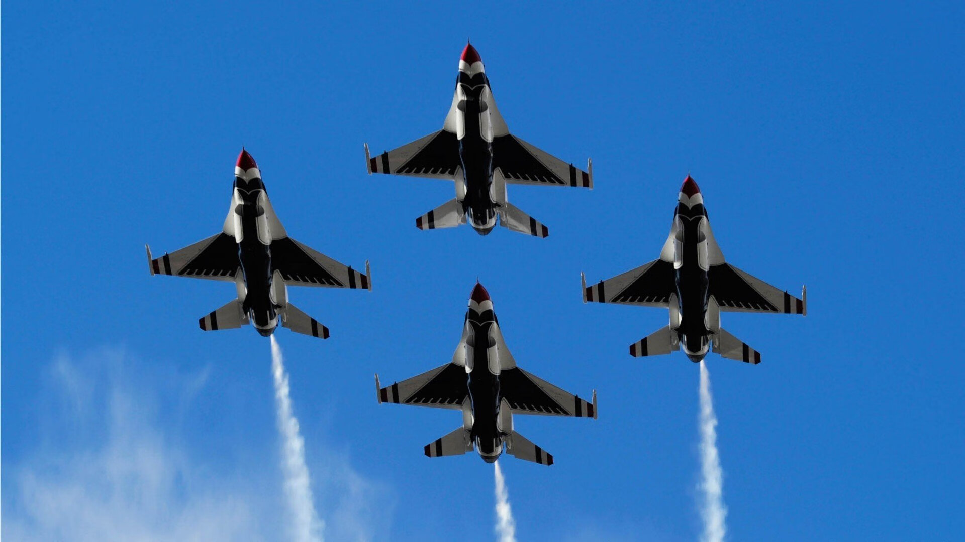 圣徒之战，从波士顿花园到拜耳球场，两场王权更迭